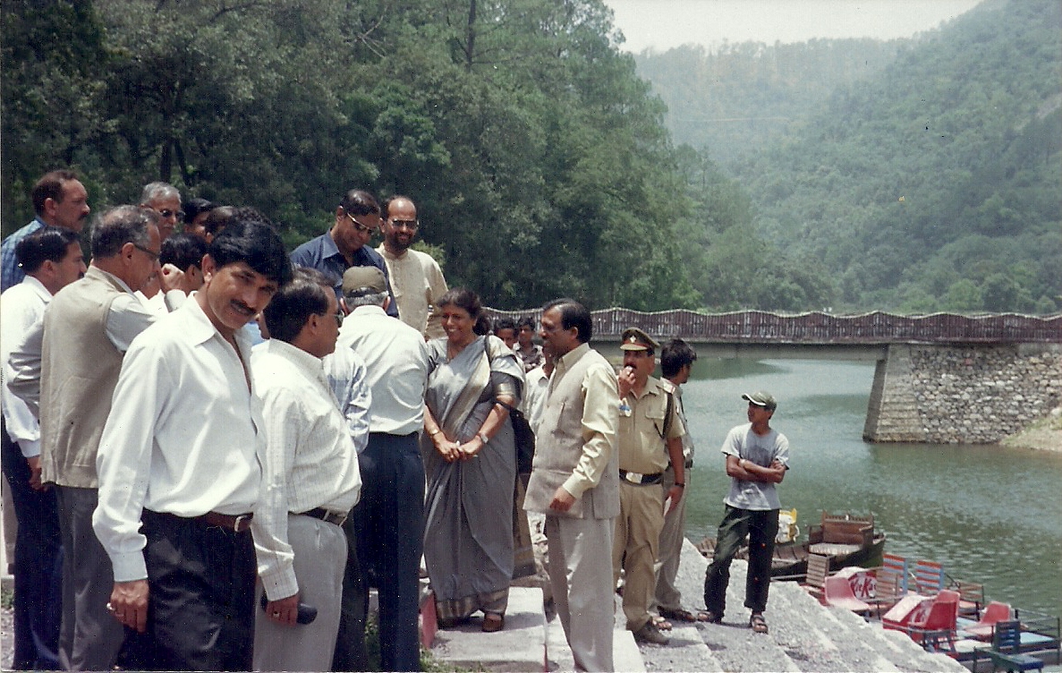 Inspecting lakes of Uttarakhand <br>- July 2002